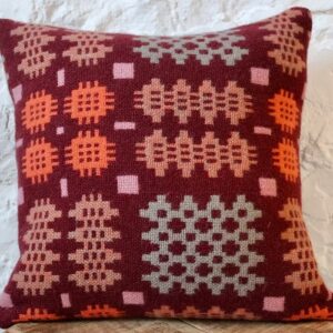 Anwen – Caernarfon Wool Blanket