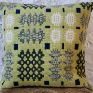 Mared – Caernarfon Welsh Cushion